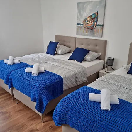 게스트하우스 룸스 블라호