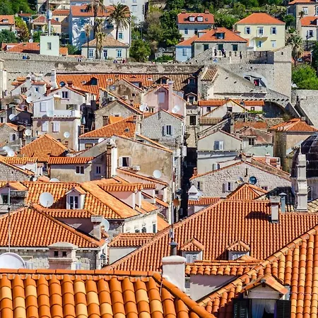 Vlaho Gostinjska kuća