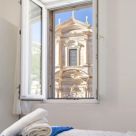 Gostinjska kuća Vlaho 3*